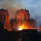 Teorías de la conspiración alrededor del incendio en Notre Dame