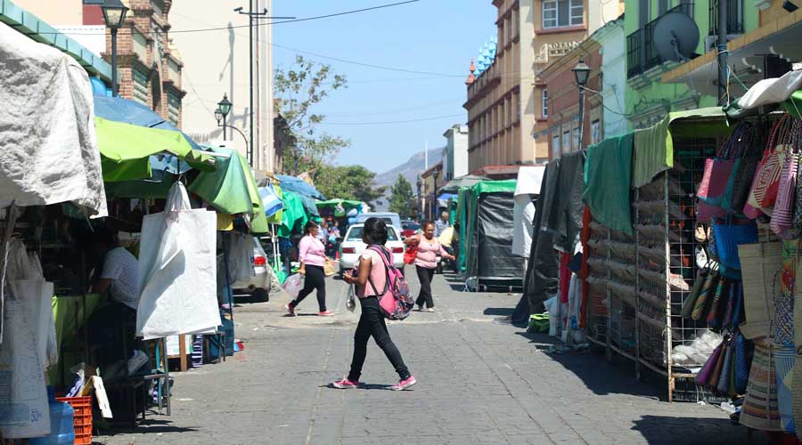 Ambulantaje impacta en ventas de mercaderes de Oaxaca | El Imparcial de Oaxaca