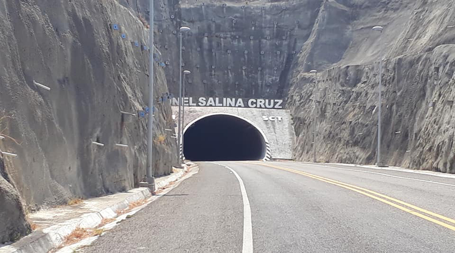 Por falta de iluminación, túnel automovilístico es un peligro