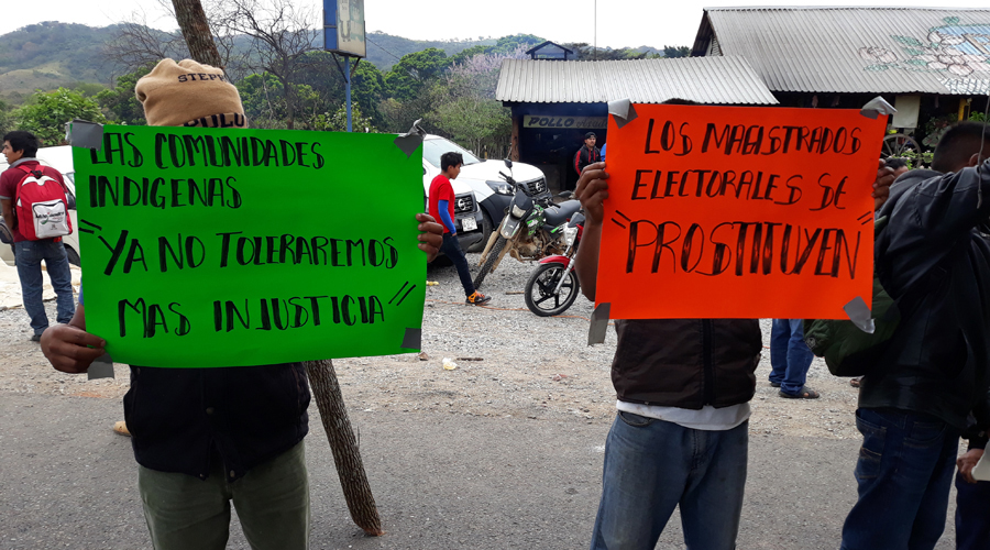 Suman cinco días de bloquo carretero en la Transístmica | El Imparcial de Oaxaca