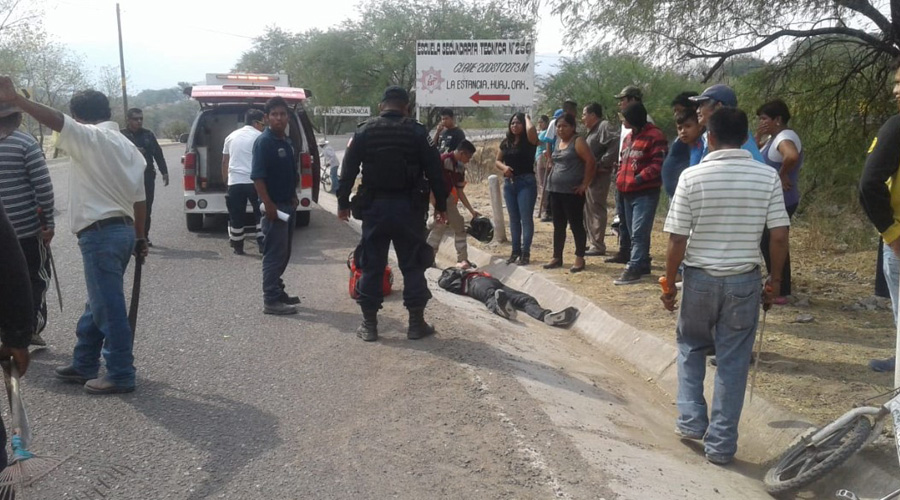Derrape violento de motociclista en carretera de Huajuapan | El Imparcial de Oaxaca