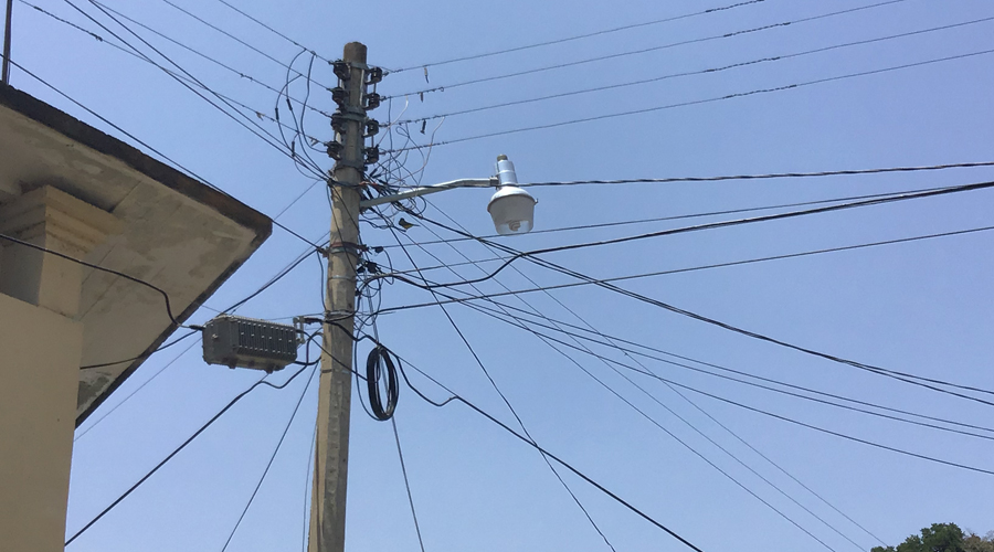 Usuarios denuncian cortes de energía eléctrica en la Costa de Oaxaca | El Imparcial de Oaxaca