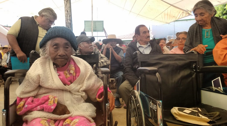 Realizan jornadas oftalmológicas para gente de escasos recursos en Huajuapan | El Imparcial de Oaxaca