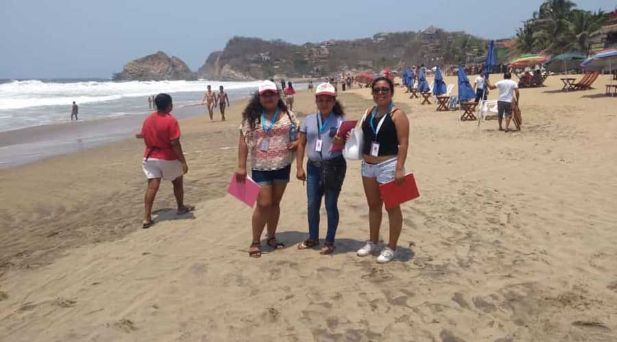 Vientos y fuerte oleaje en las playas de Salina Cruz
