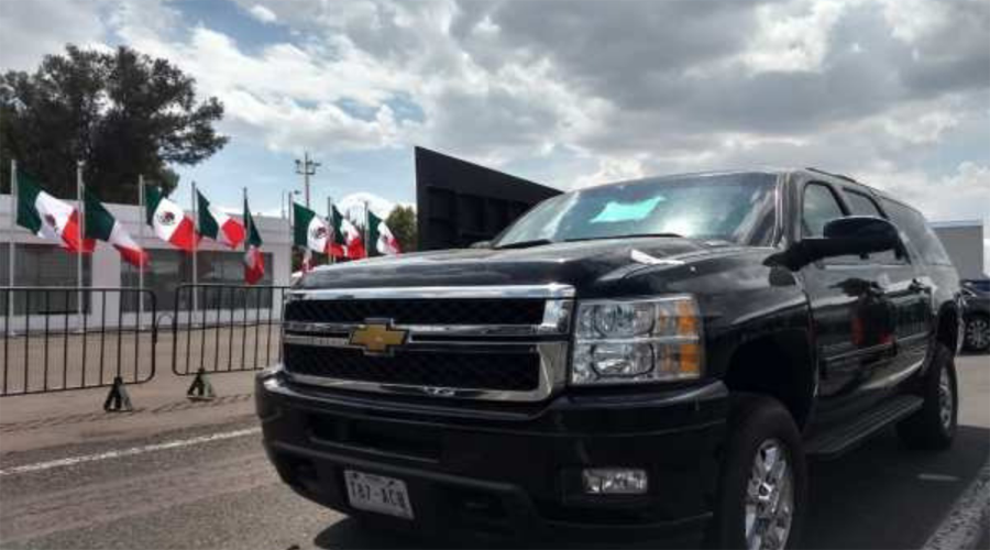 Tras subasta entregan “La Bestia”, camioneta blindada de EPN, a nuevo dueño | El Imparcial de Oaxaca