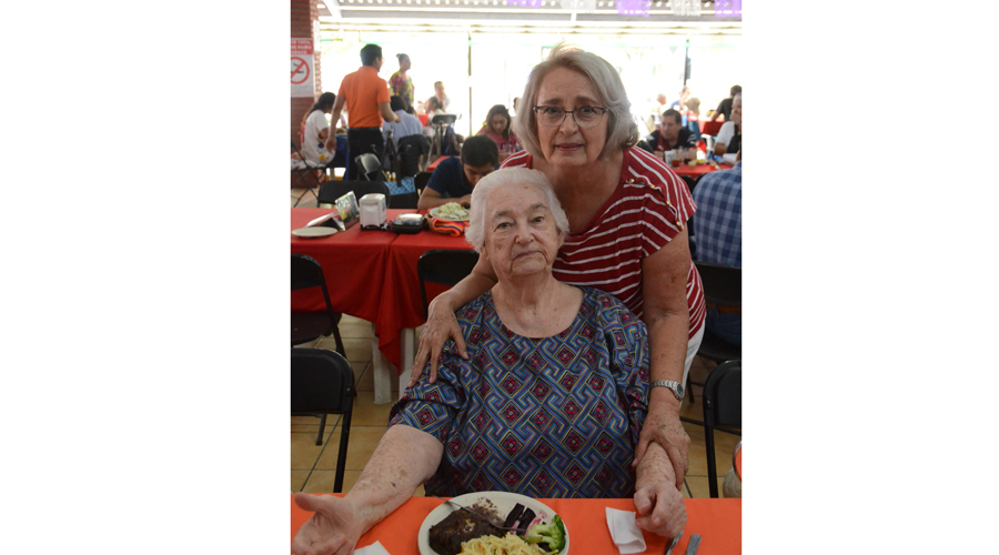 Doña Idalia cumple 89 años