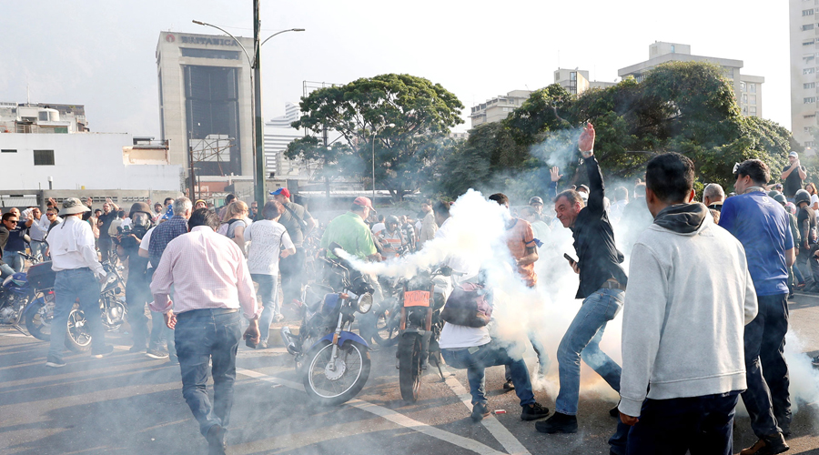 Se avecina golpe de estado contra Maduro en Venezuela