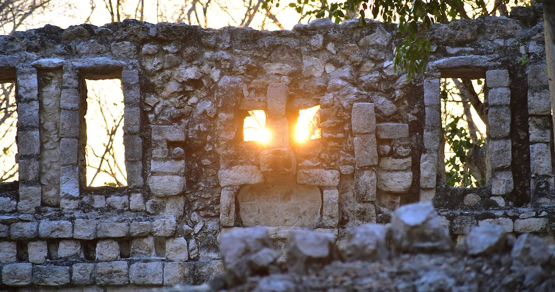 Video: Mascarón maya Kin Ich Ahau se ilumina para anunciar época de siembra | El Imparcial de Oaxaca