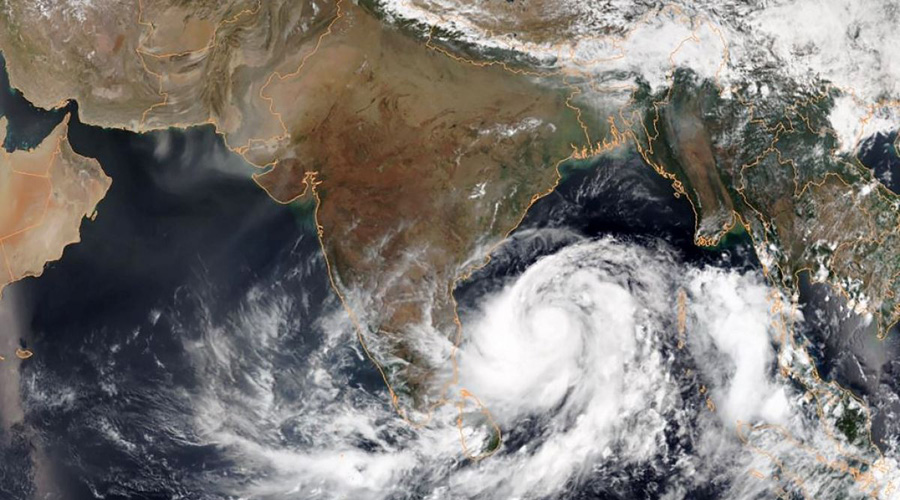 India vive evacuación masiva ante la espera del ciclón “Fani” | El Imparcial de Oaxaca