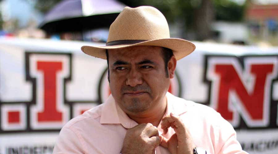 “Pero, ¿qué estás  haciendo Eloy?”; cuestionan a dirigente de la S-22 | El Imparcial de Oaxaca