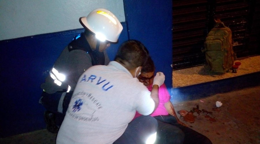 Lesionan a hombre durante riña al salir de un bar | El Imparcial de Oaxaca