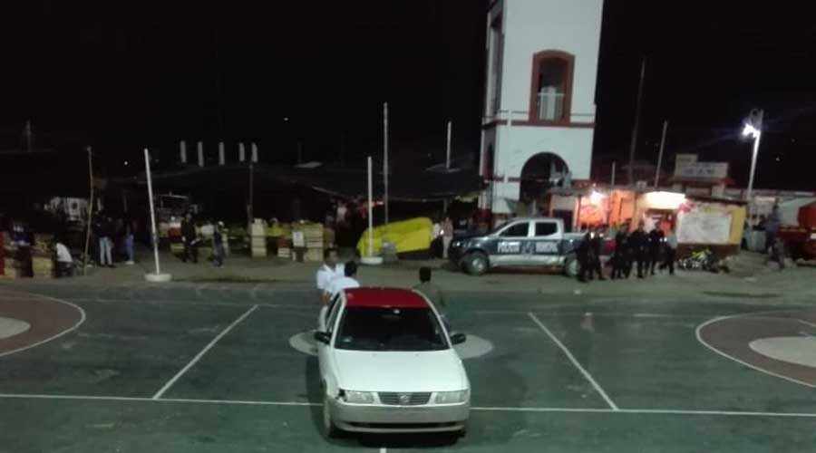 Intentan linchar a dos ladrones en Santa María Chilchotla