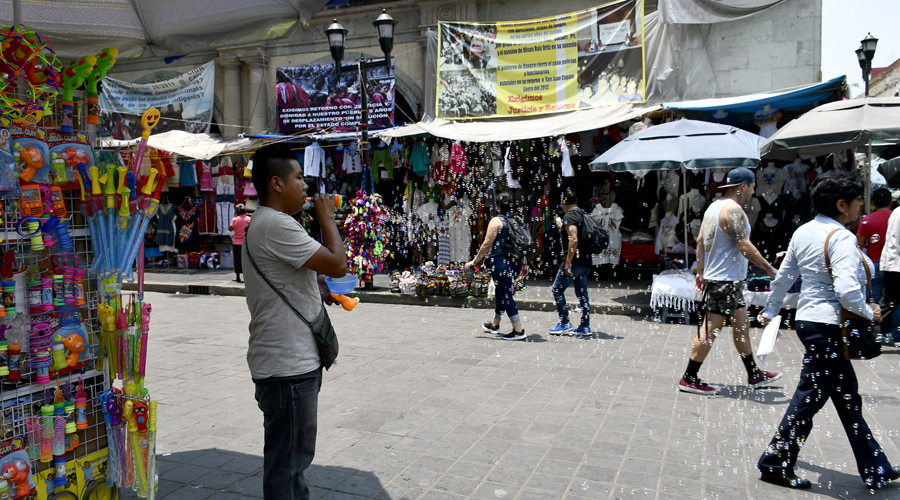 Aparecen cada día más  puestos de ambulantes en Oaxaca | El Imparcial de Oaxaca