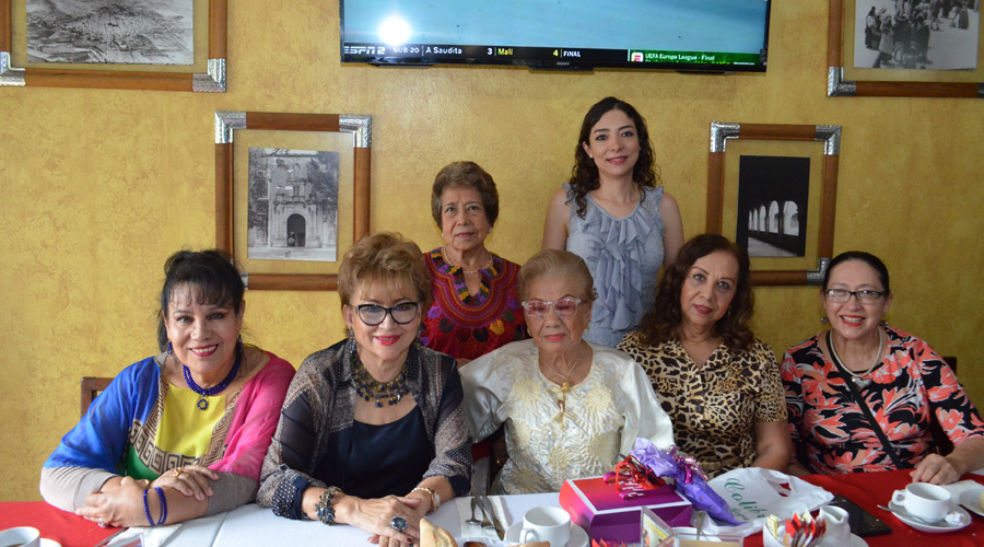 Muestras de cariño para María Eugenia