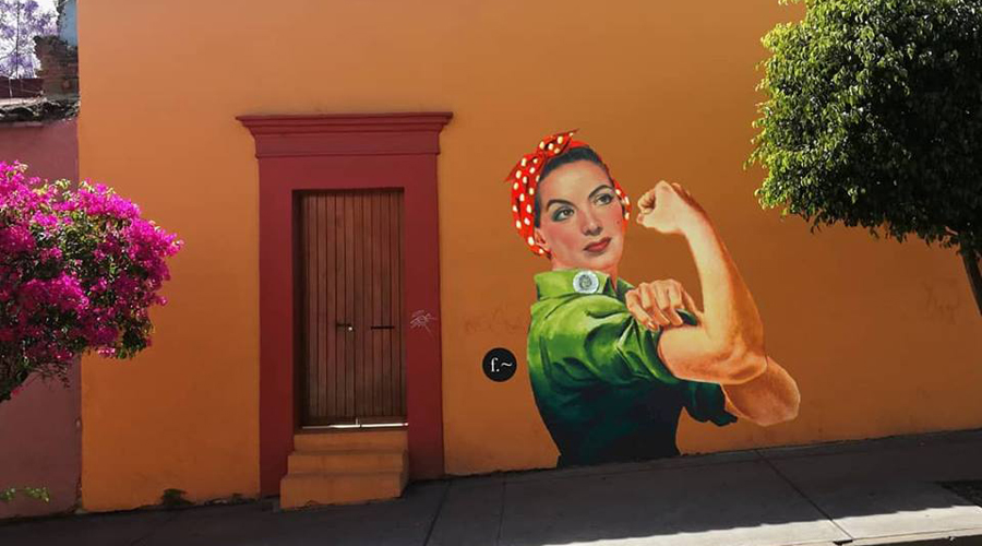 Efe de Froy, un exponente del  arte pop mexicano en las calles de Oaxaca