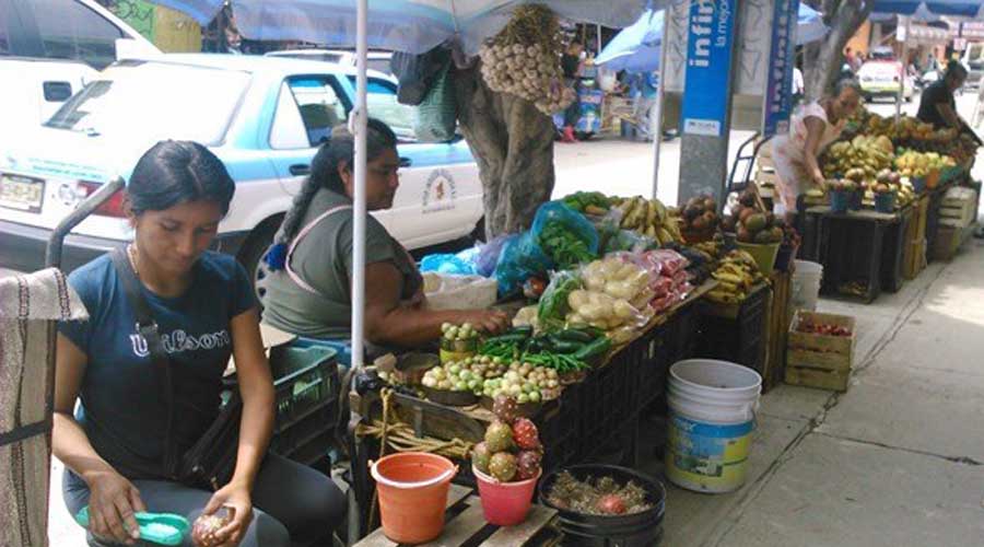 Ha crecido 100% comercio informal en Huajuapan de León