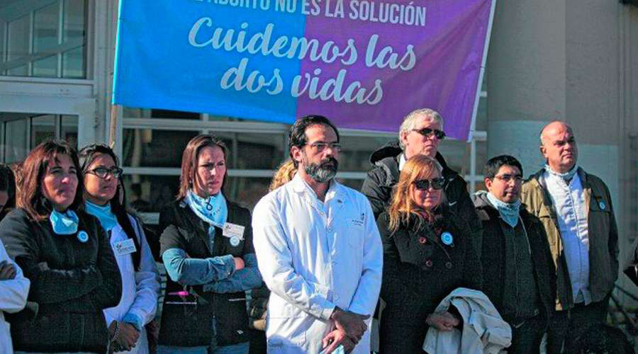 Juzgan a médico por no realizar aborto legal a joven en Argentina | El Imparcial de Oaxaca