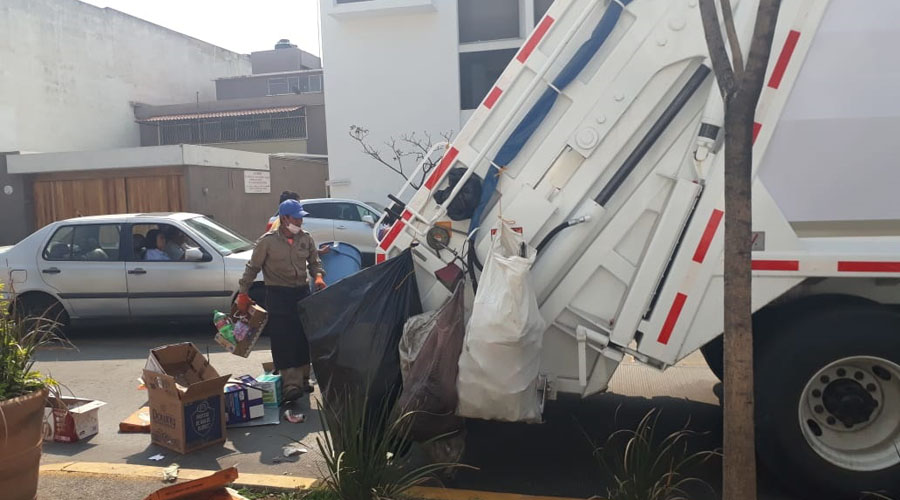 Oaxaca de Juárez, estrena camiones  de basura de 130 MDP