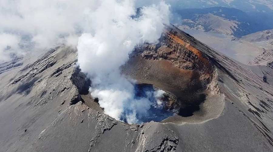 Video: Jóvenes suben hasta el cráter del volcán Popocatépetl | El Imparcial de Oaxaca