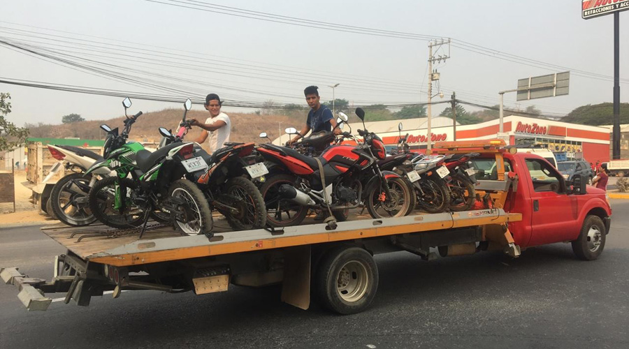 Decomisan motocicletas irregulares en Pinotepa Nacional | El Imparcial de Oaxaca