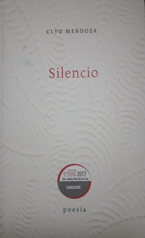 Clyo Mendoza rompe el silencio con poesía