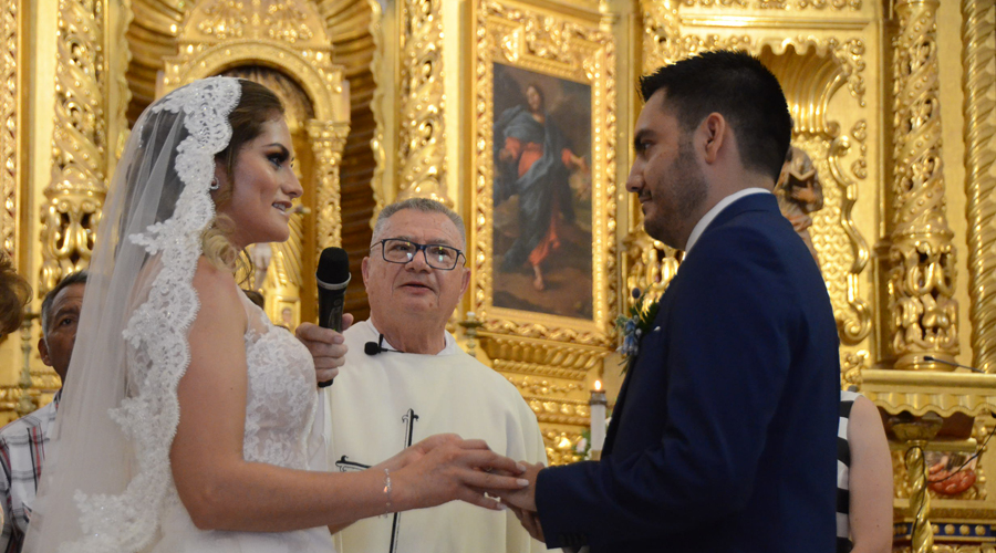 ¡Adriana y Fidel Luis se casan!