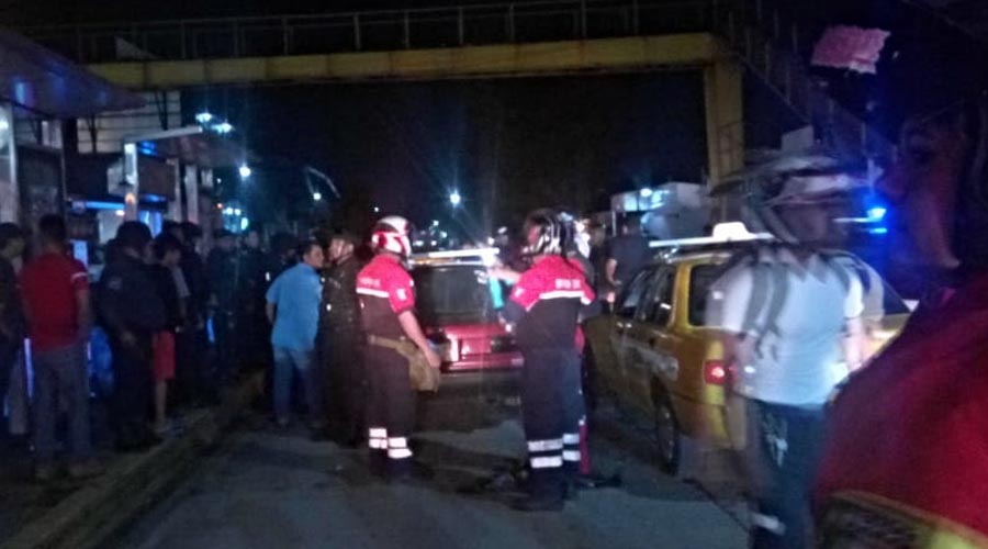Accidente automovilístico termina en riña entre taxistas en Central de Abasto de Oaxaca | El Imparcial de Oaxaca