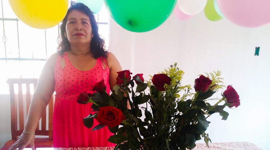 Doña Carolina recibió buenos deseos y felicitaciones