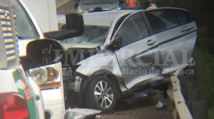 Trágico encontronazo deja dos muertos en libramiento a El Tule, Oaxaca