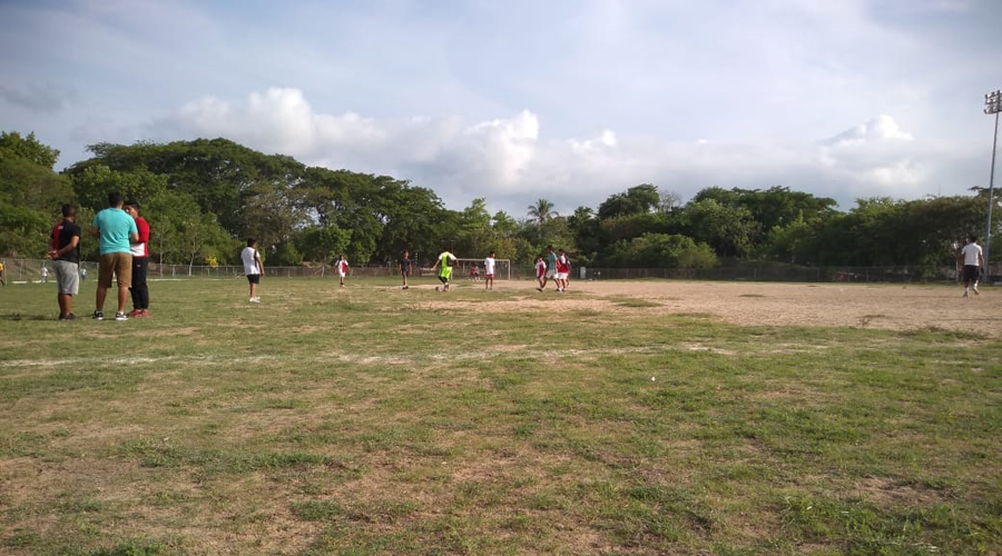 Remodelarán Unidad Deportiva de Pochutla | El Imparcial de Oaxaca