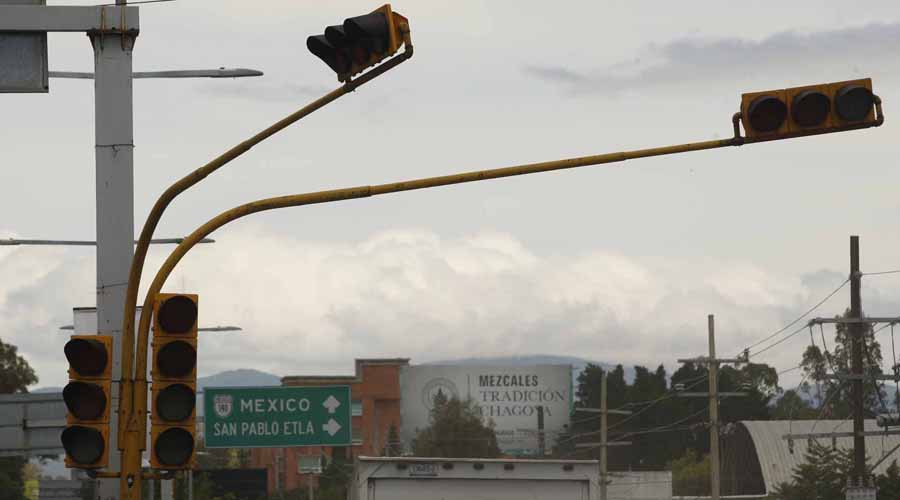 Autoridades omisas: semáforos descompuestos por todas las calles de Oaxaca | El Imparcial de Oaxaca