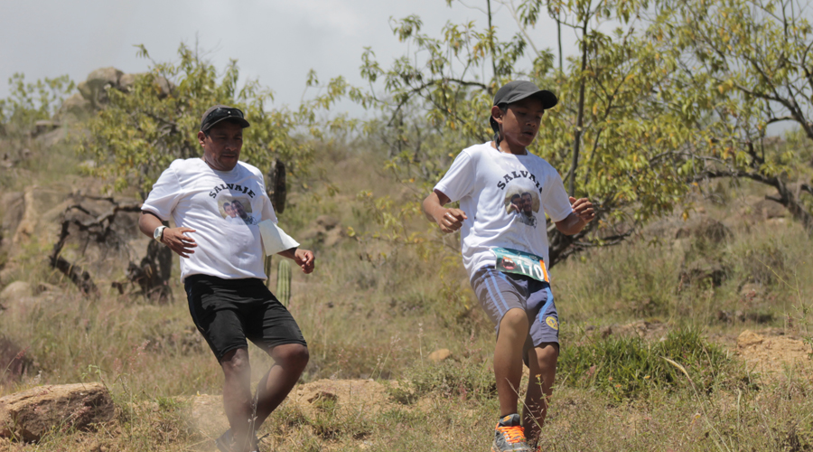 Correrán por senderos ancestrales en Mitla