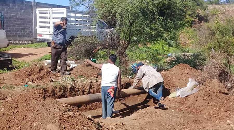 Otorgan mantenimiento al Sistema de Agua Potable en Tehuantepec | El Imparcial de Oaxaca