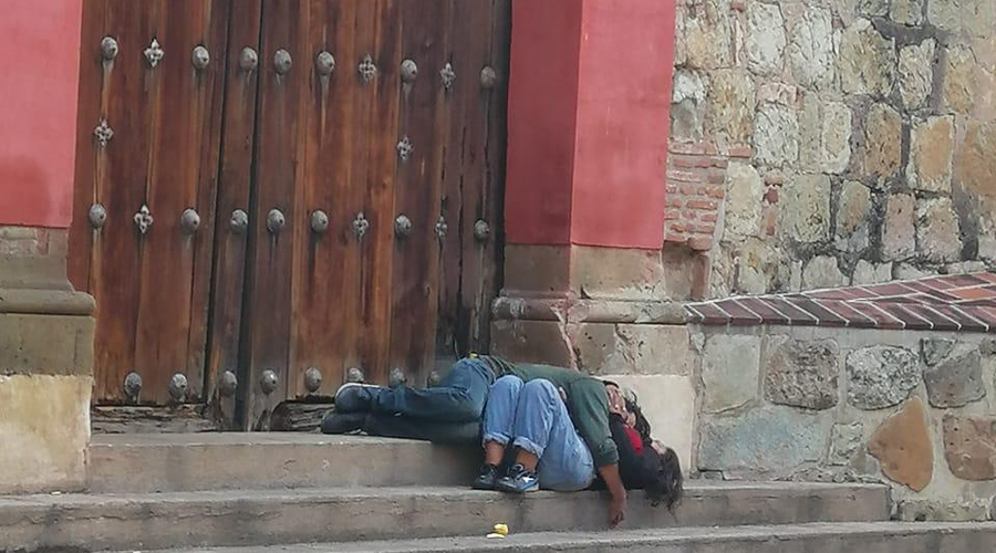 Convierten en cantina  y sanitario el Andador Turístico de Oaxaca