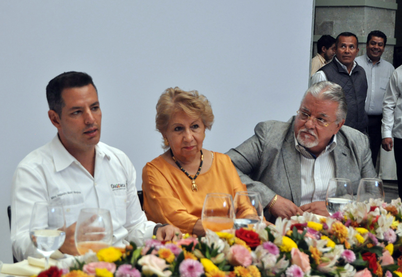 Va Murat a Tijuana en apoyo de López Obrador