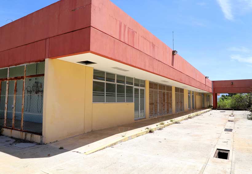 Podrían revivir al hospital de San Agustín Loxicha, Oaxaca