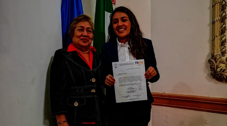 ¡Mariana  se gradúa! | El Imparcial de Oaxaca