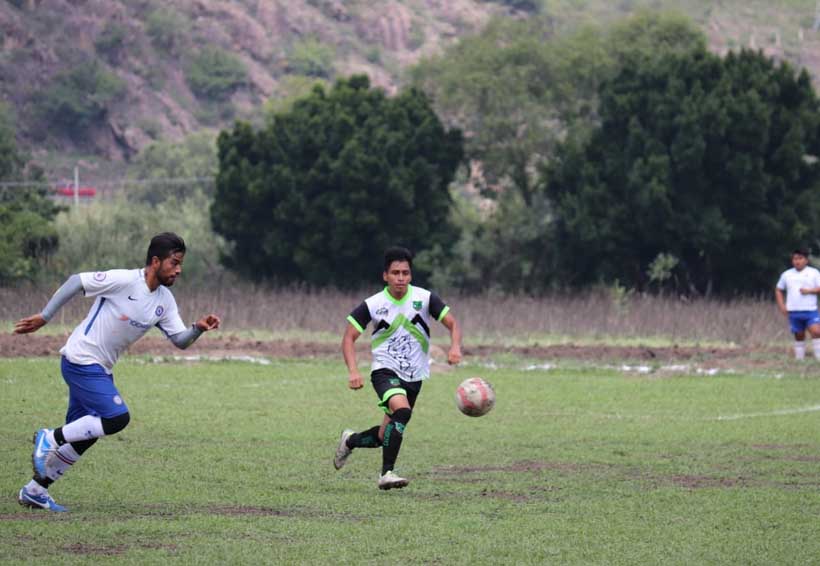 Sigue la pelea en la Liga de Futbol Mayor A Oaxaca