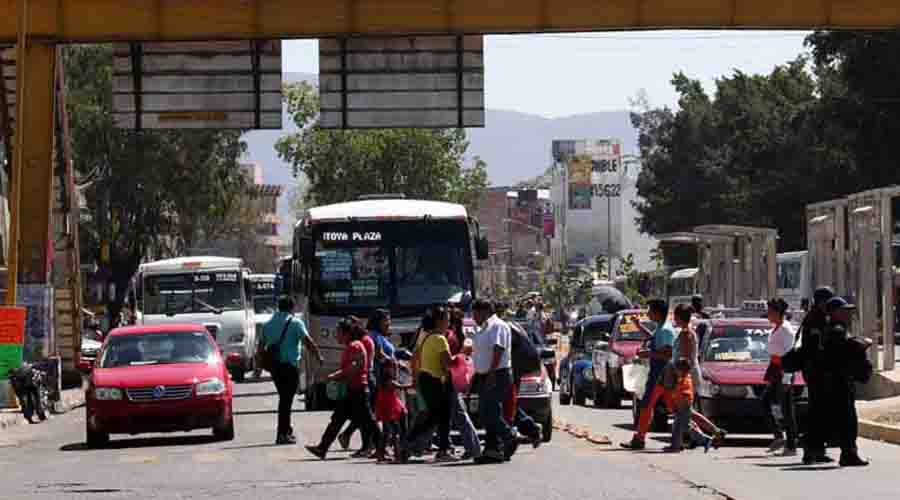 Oaxaca reclama  una política de movilidad | El Imparcial de Oaxaca