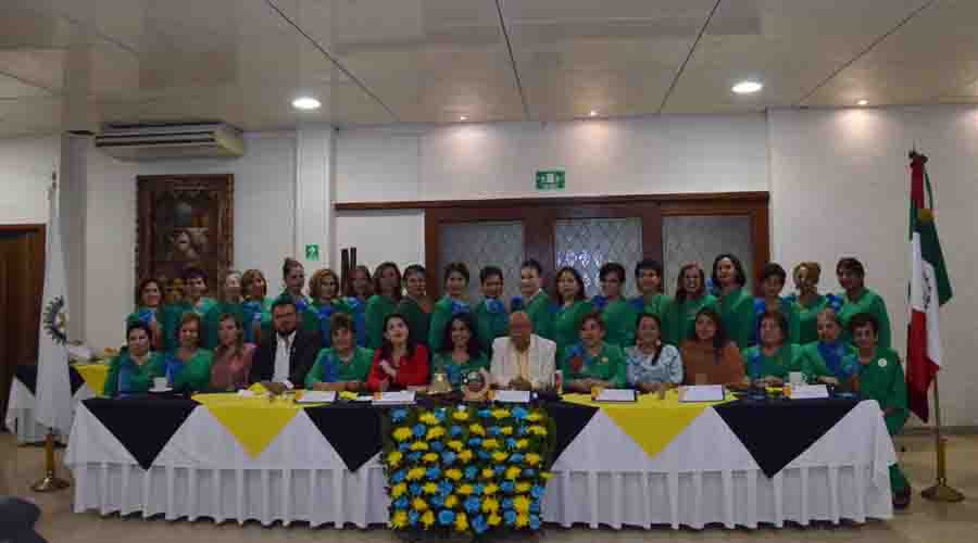 Los miembros del Club Rotario Guelaguetza se reunieron