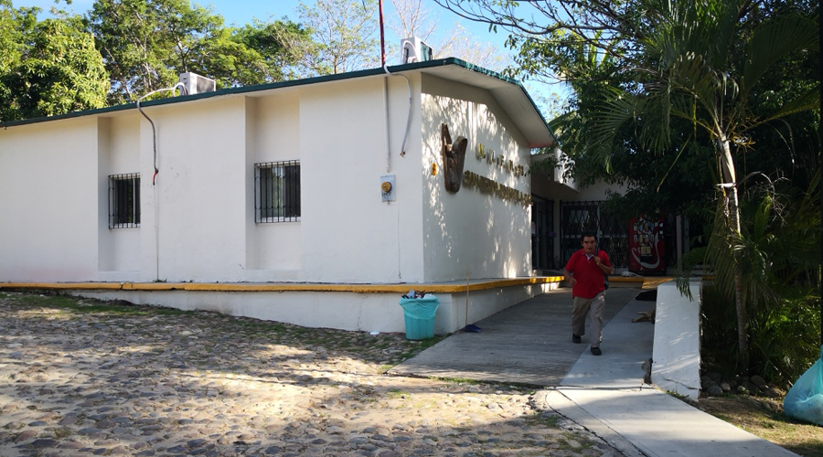 Sin personal la clínica 33 de la Costa de Oaxaca | El Imparcial de Oaxaca