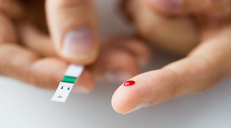 El trastorno digestivo que eleva la glucosa en diabetes