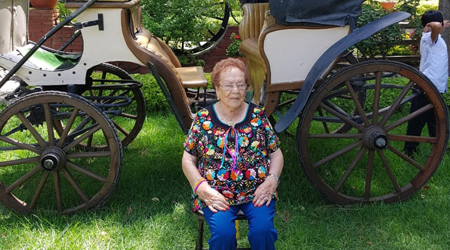 Doña Clotilde, cumple 103 años