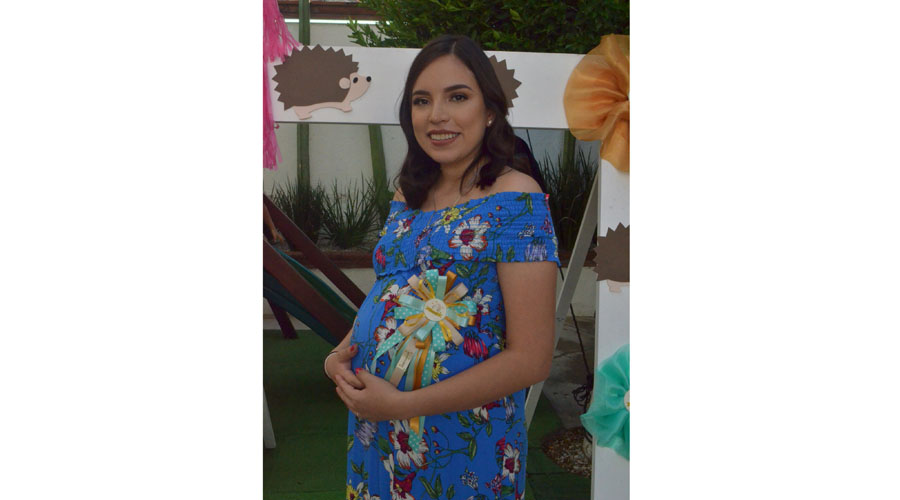 ¡Alejandra será mamá!