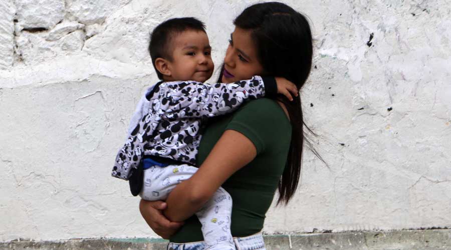 Pensión alimenticia, un derecho inalcanzable para mujeres en Oaxaca