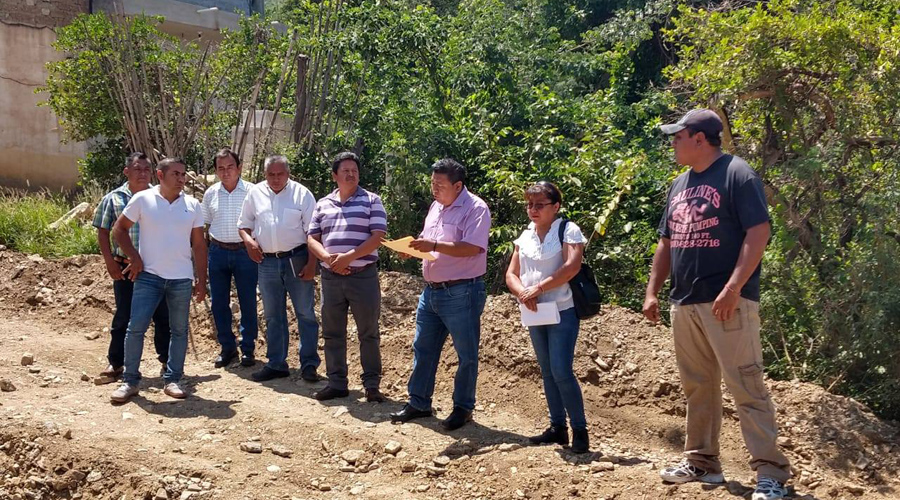 Convoca edil de Toxpalan a mantener unida a la comunidad | El Imparcial de Oaxaca