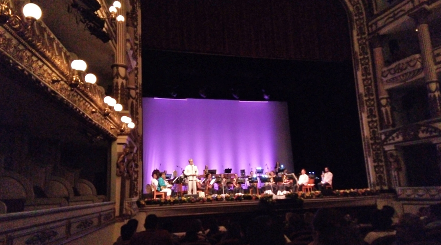 Pasatono Orquesta Mexicana muestra su fandango en el Alcalá | El Imparcial de Oaxaca