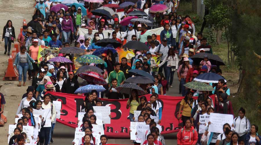 Obtendrán 656 normalistas pase directo en Oaxaca