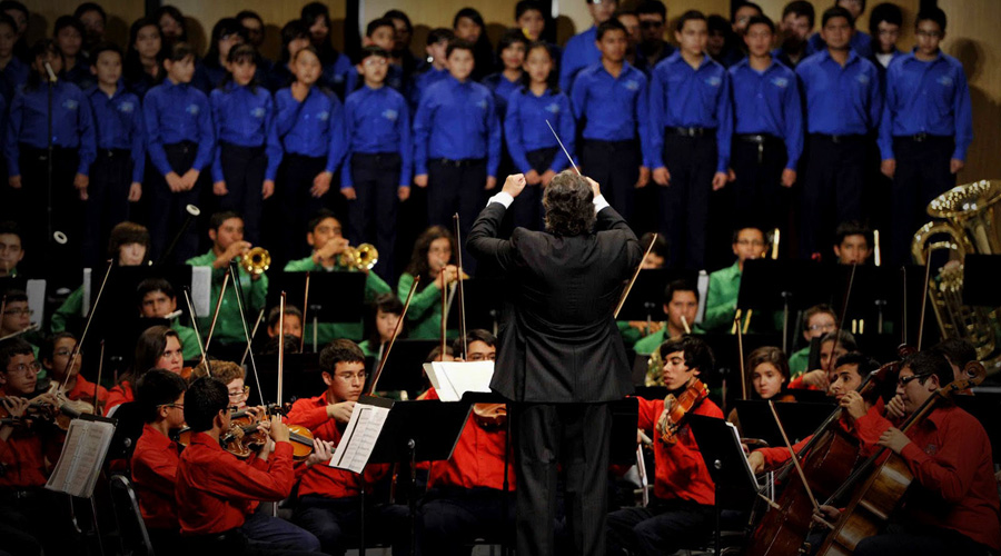 Falsa filantropía empaña a orquestas escolares de la SEP | El Imparcial de Oaxaca