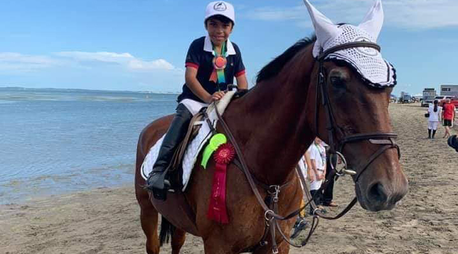 Oaxaqueños triunfan sobre sus corceles en la Copa Hípica la Playa 2019